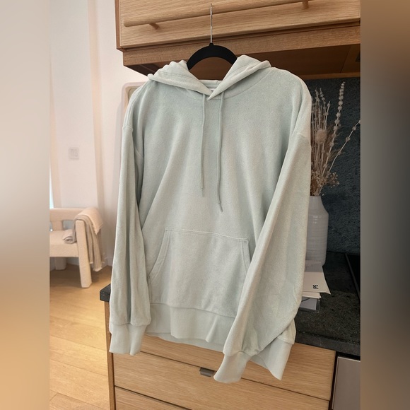 NWT aritzia towel terry bf sweatshirt - Picture 2 of 4